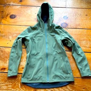 North Face Apex Flex